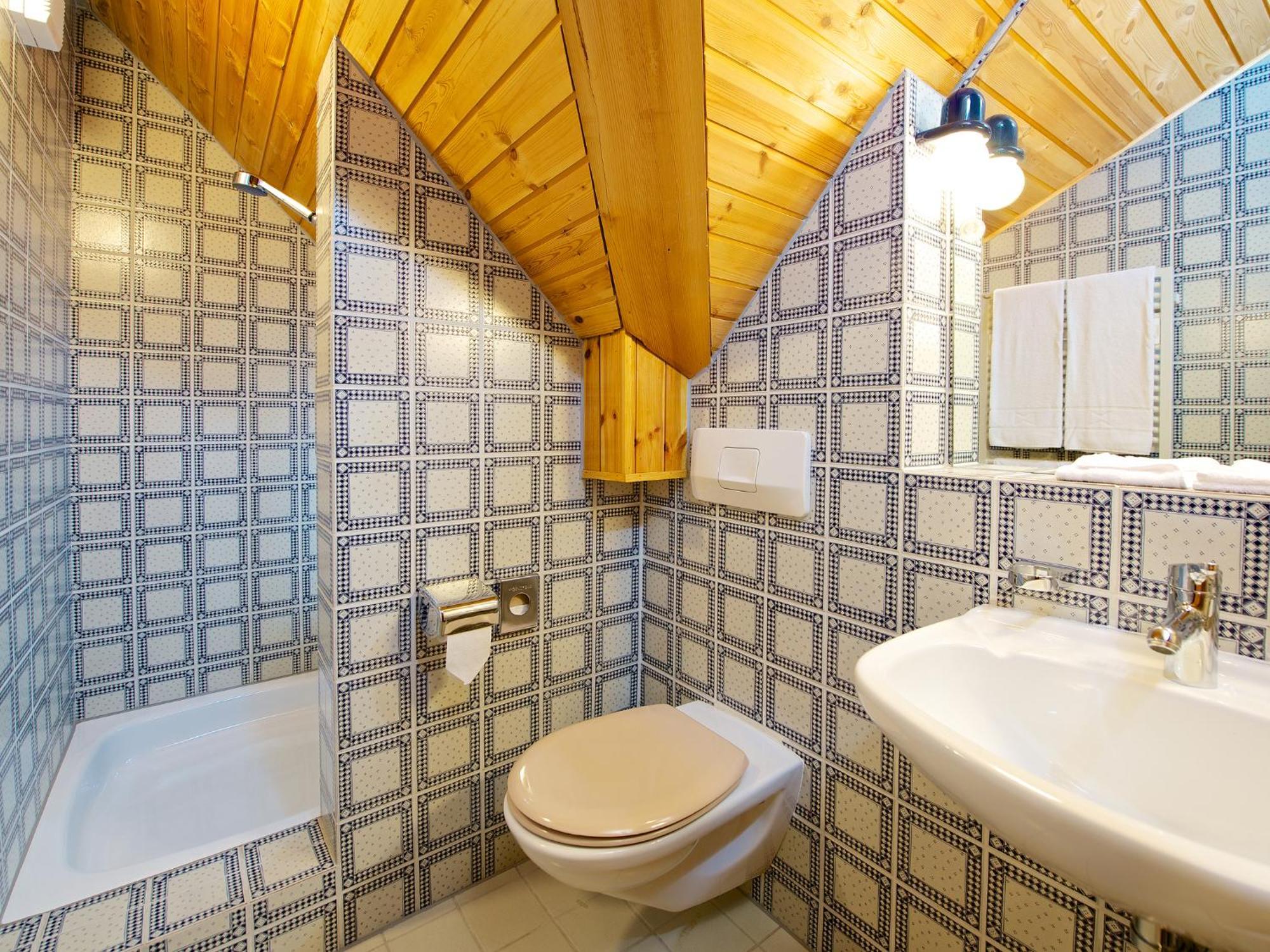 Schweizerhof Ferienwohnungen Lenzerheide 5 Exterior foto
